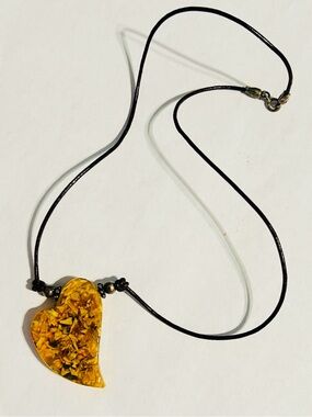 💥New Gold Heart Pendant Necklace Custom Resin Flower Jewelry Accessory